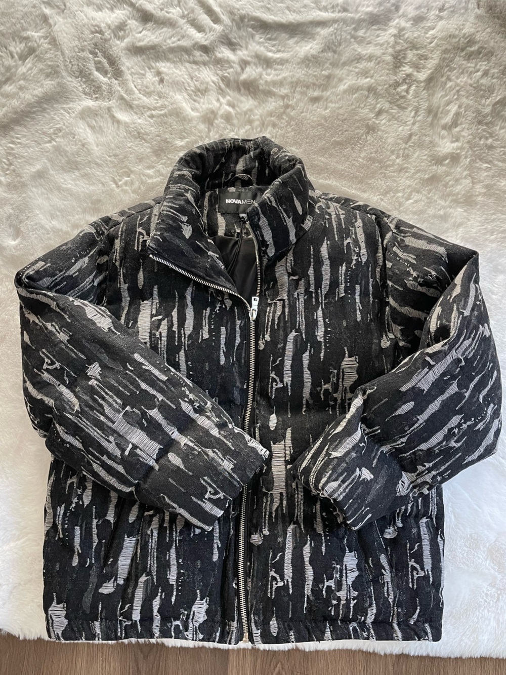 Fashion Nova Black and Gray Patterned Puffer Jacket